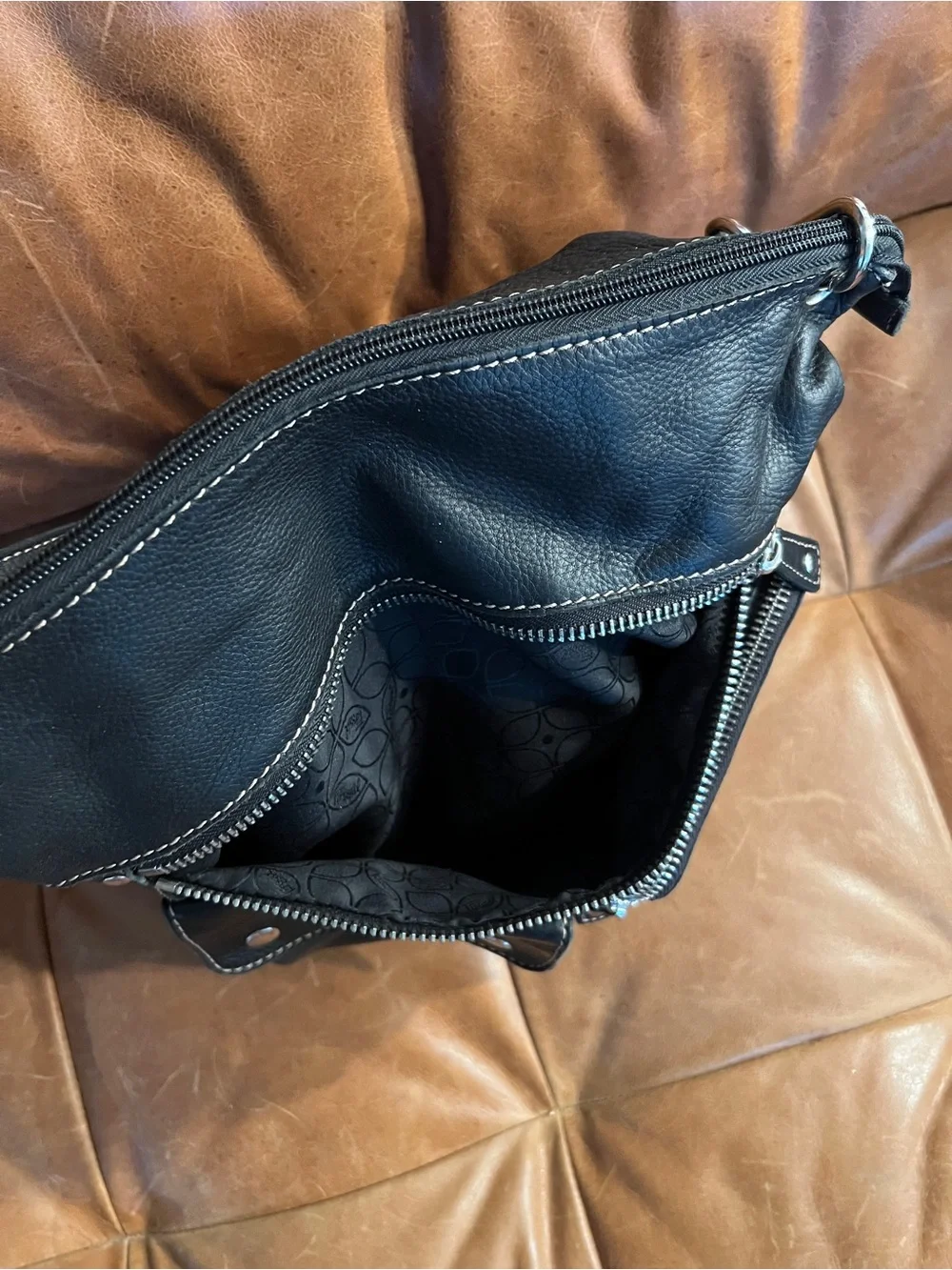 Fossil Black Leather Sutton Messenger Crossbody Bag